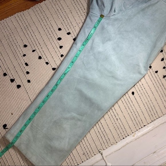 MaxMara Weekend Mint Green Suede Crop Pant - Picture 8 of 9